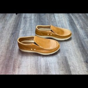 Low Moc Toe Croc Loafers size 10